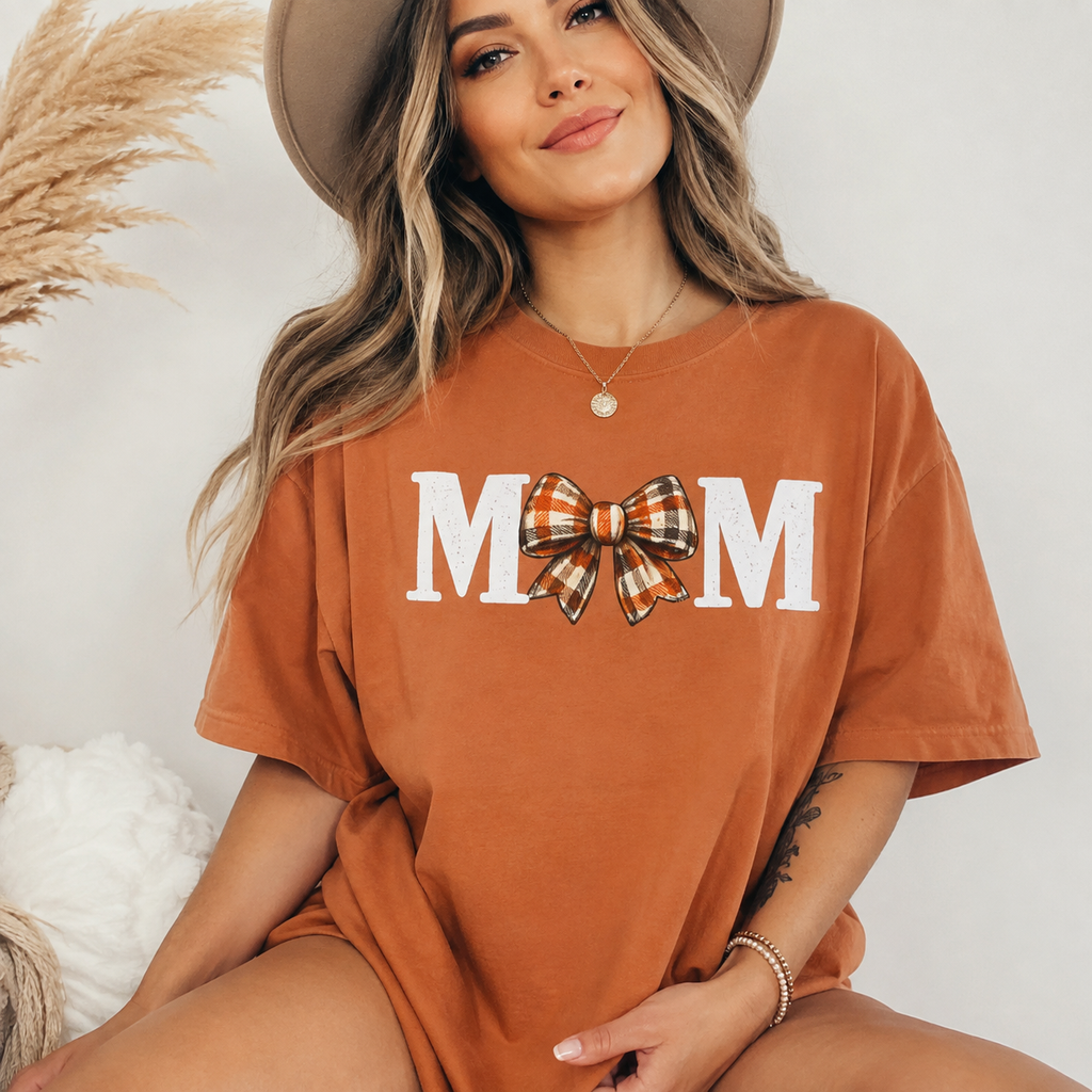 Trendy MOM Bow T-Shirt | Cute Fall Mom Graphic Tee | Autumn Shirt | Buffalo Plaid Bow Mama Tee | Cozy Pumpkin Season Gift for Moms