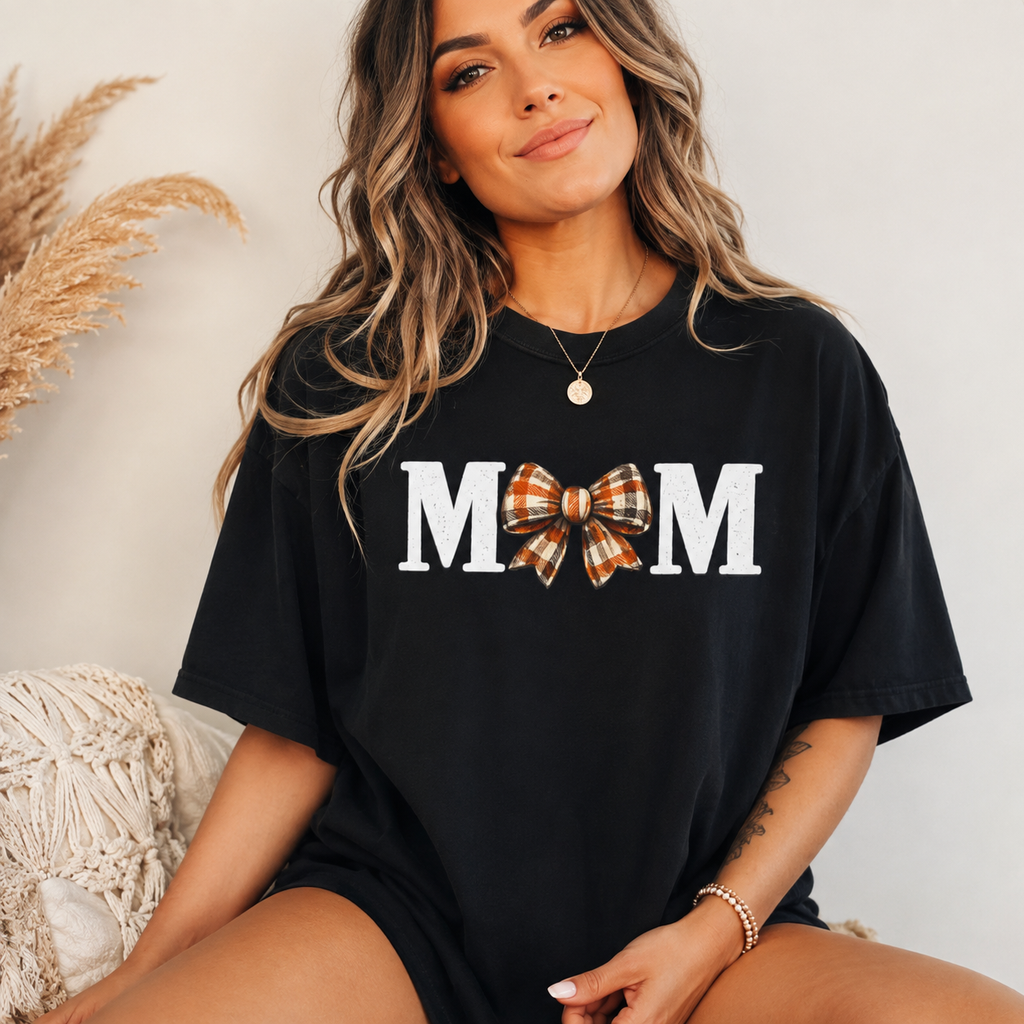 Trendy MOM Bow T-Shirt | Cute Fall Mom Graphic Tee | Autumn Shirt | Buffalo Plaid Bow Mama Tee | Cozy Pumpkin Season Gift for Moms