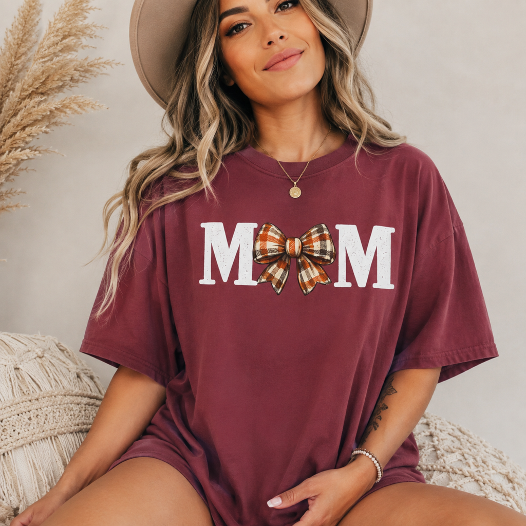 Trendy MOM Bow T-Shirt | Cute Fall Mom Graphic Tee | Autumn Shirt | Buffalo Plaid Bow Mama Tee | Cozy Pumpkin Season Gift for Moms