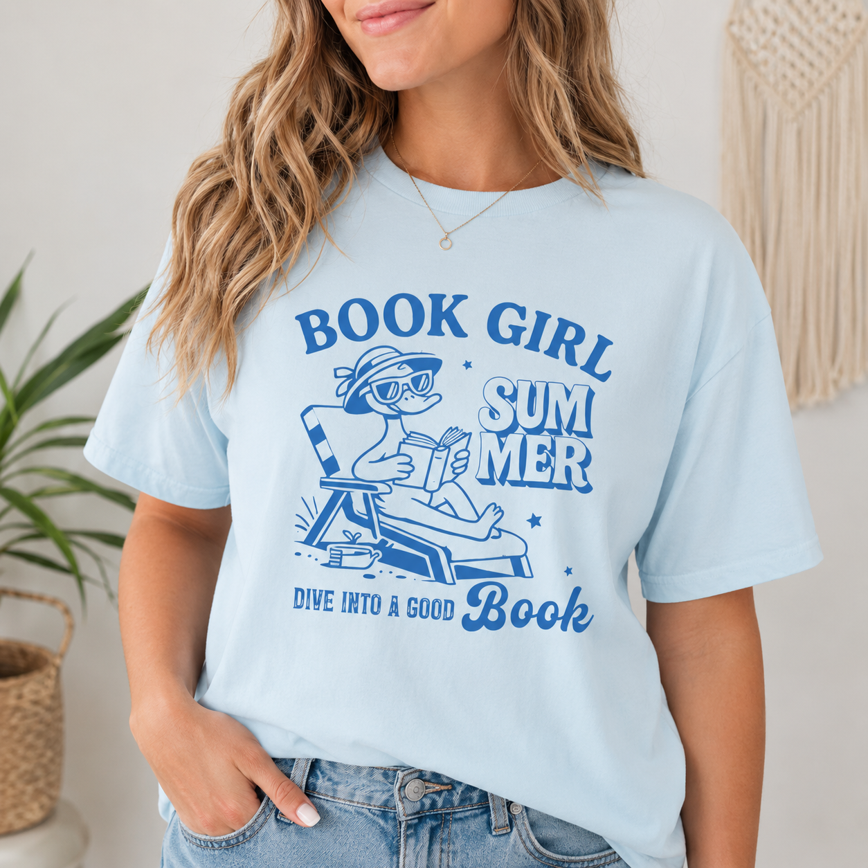 Book Girl Summer Graphic Tee | Cute Reader Shirt for Women | Cozy Book Lover Summer T-Shirt | Comfort Colors Tee | Retro Beach Reading Tee
